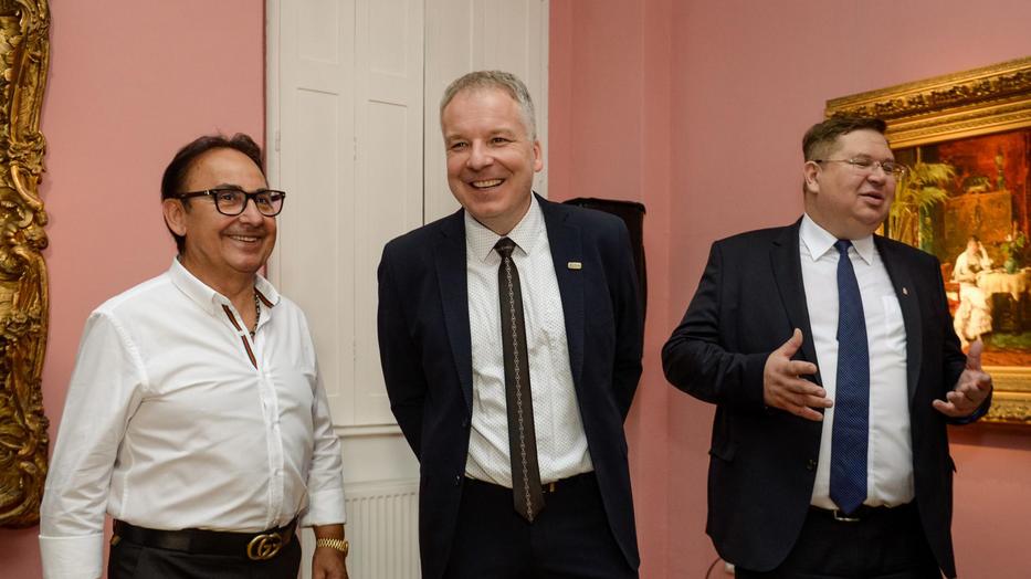 URcktkpTURBXy8zZjU0MjJmNzc1M2U3NDI0OGEzNjJlZDRmM2FkY2UzMi5qcGeSlQMAMM0HTM0EGpUCzQOlAMLD